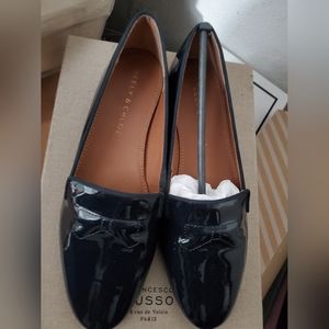 NIB sz 6.5 Neely and Chloe patent leather flats